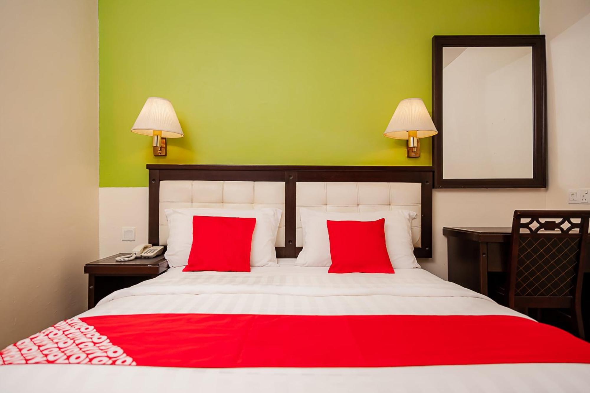 Super Oyo 90055 Mansion Inn Sibu Zewnętrze zdjęcie